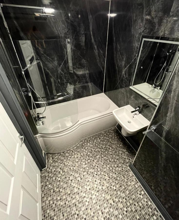 Cadmore Lodge Bed & Breakfast Tenbury Εξωτερικό φωτογραφία