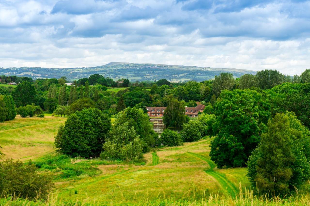 Cadmore Lodge Bed & Breakfast Tenbury Εξωτερικό φωτογραφία