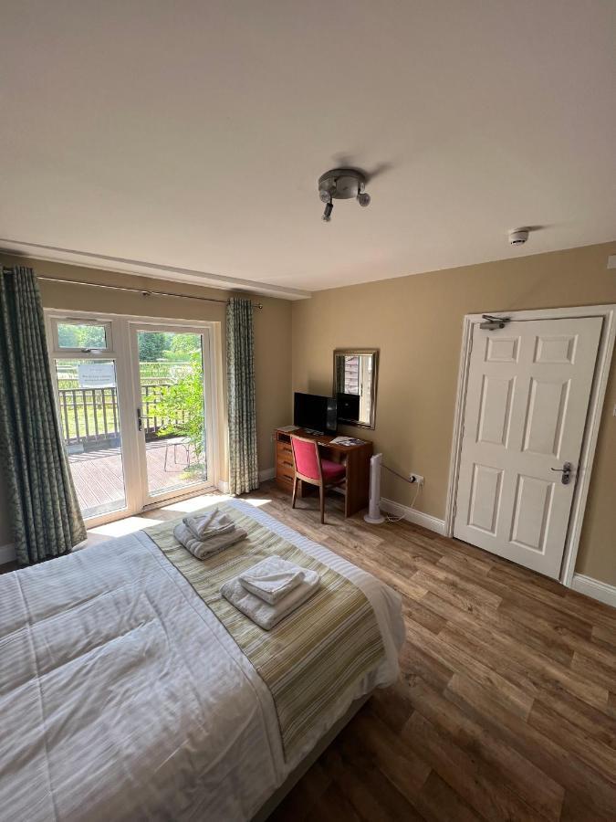 Cadmore Lodge Bed & Breakfast Tenbury Εξωτερικό φωτογραφία
